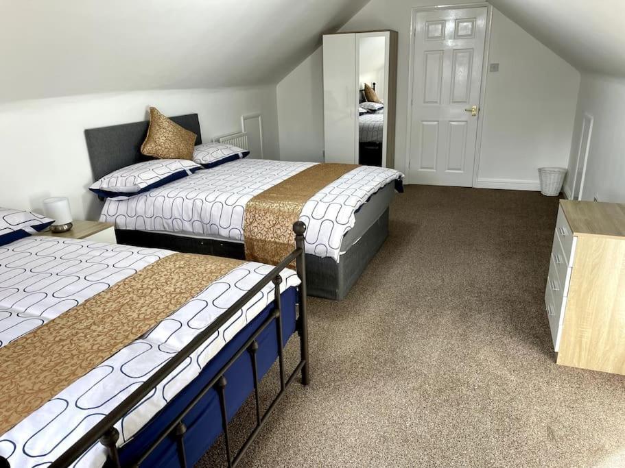 5-Bedroom Cottage In Healing, Grimsby Extérieur photo
